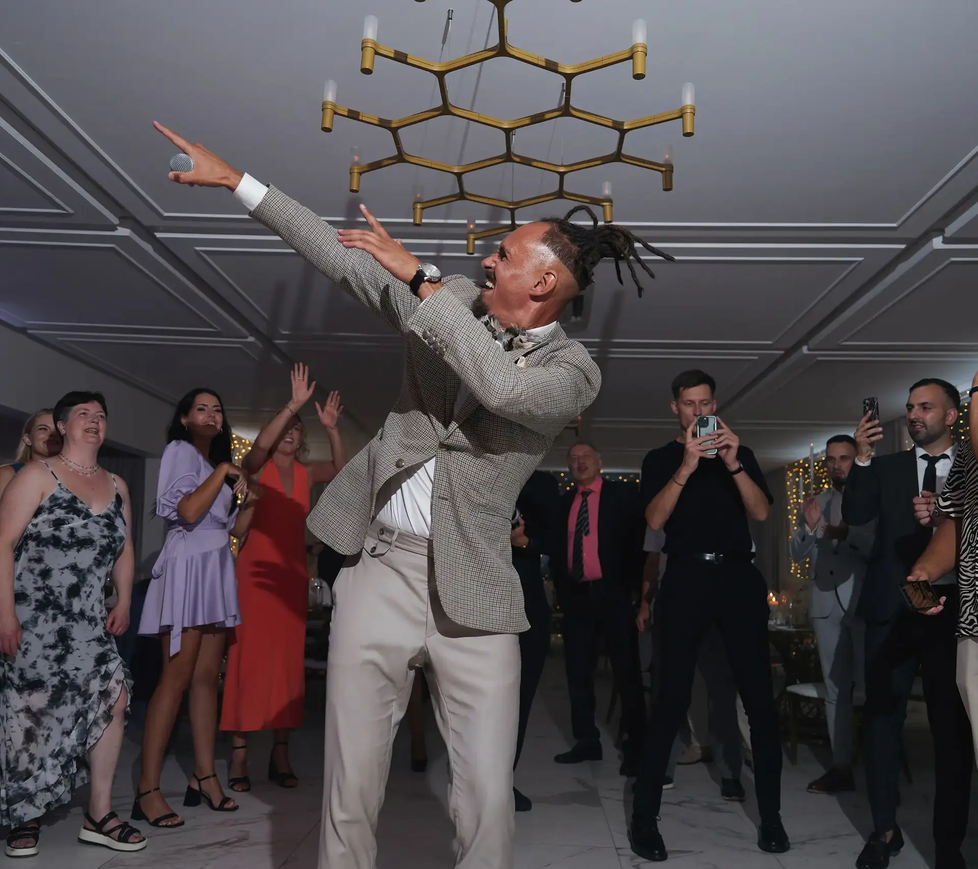 AA-WEDDING-584-ezgif.com-resize
